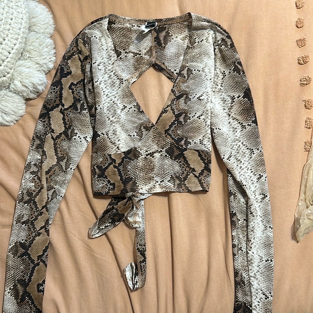 Windsor top